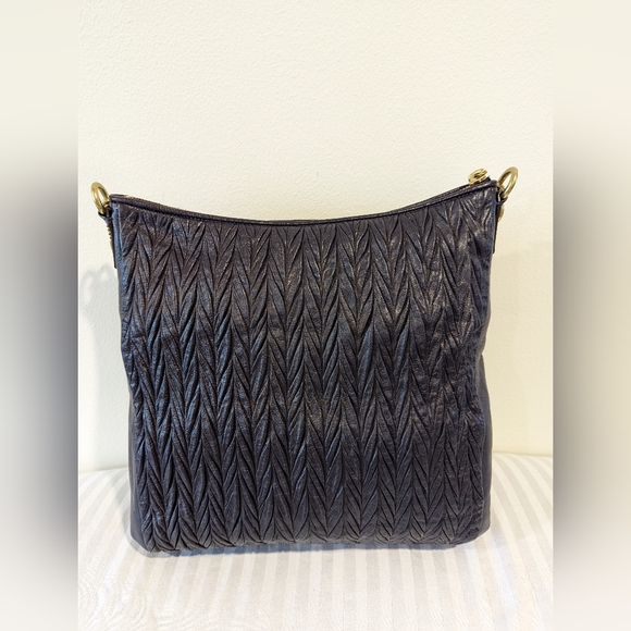 COACH Leather Shoulder/Crossbody Bag in RARE plum color - Picture 5 of 8